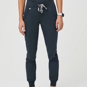 *NEW* Figs Zamora Jogger in Dark Harbor S/T